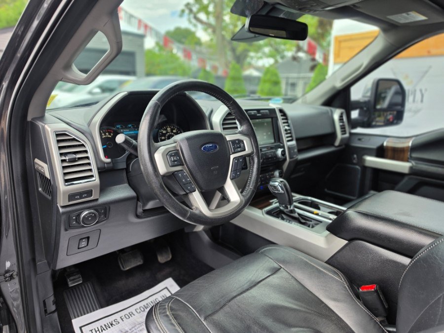 Used 2015 Ford F150 Lariat w/ Equipment Group 502A Luxury AWD/4WD image 18
