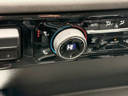 Used 2024 Chevrolet Silverado 1500 LT Trail Boss w/ Convenience Package II image 25