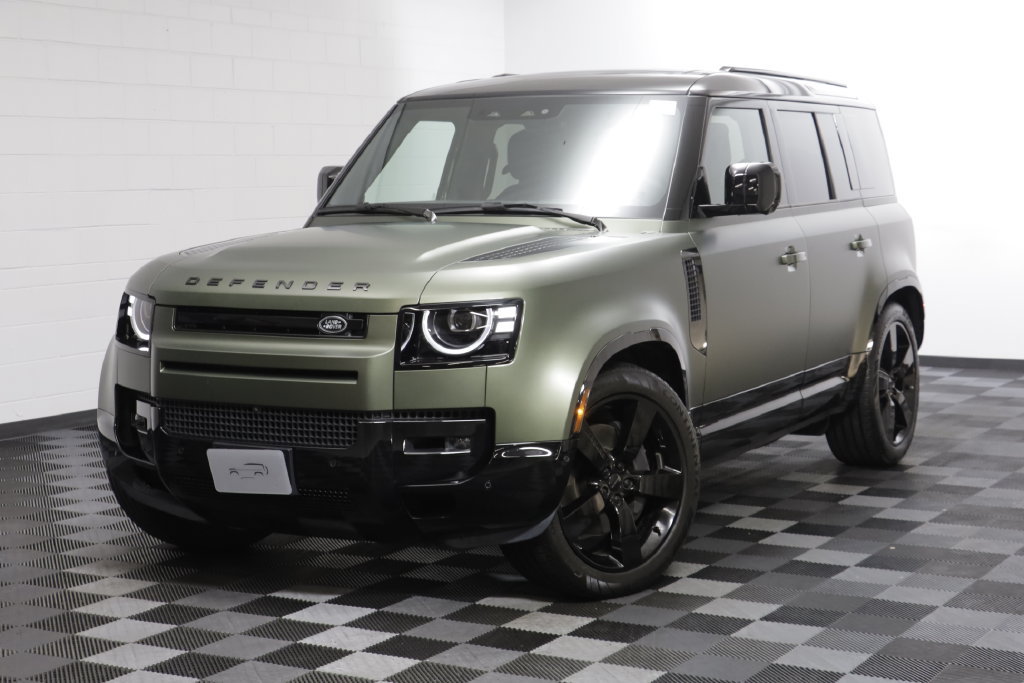Certified 2026 Land Rover Defender 110 X-Dynamic SE AWD/4WD image 1