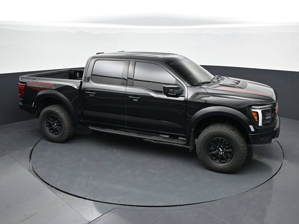 Used 2025 Ford F150 Raptor AWD/4WD image 33