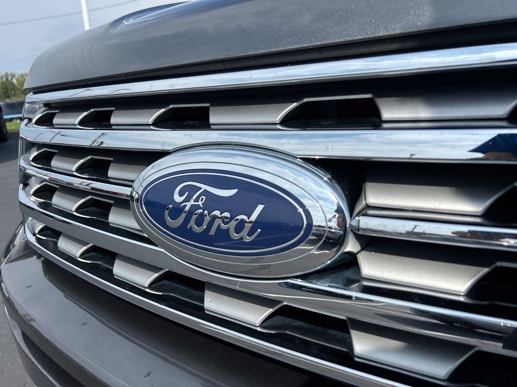 Used 2021 Ford Expedition Limited AWD/4WD image 10
