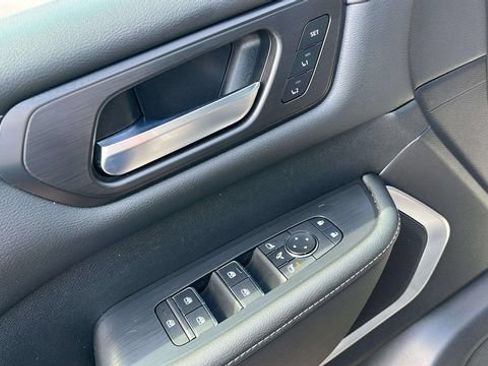 Used 2026 Nissan Armada Platinum AWD/4WD image 10