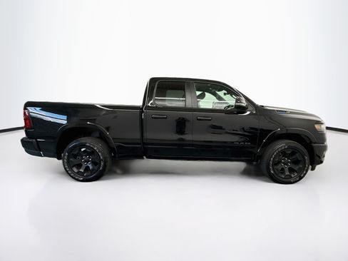 Used 2025 RAM 1500 Big Horn AWD/4WD image 10