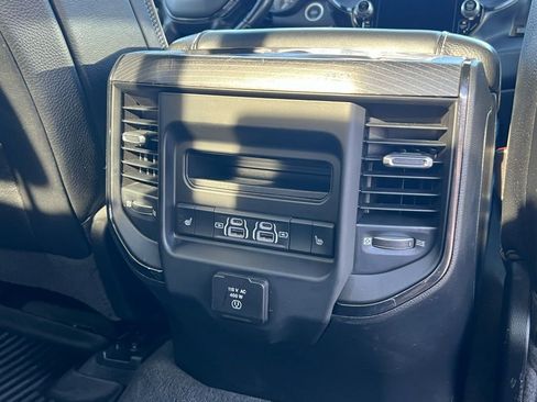 Used 2022 RAM 1500 Limited AWD/4WD image 22