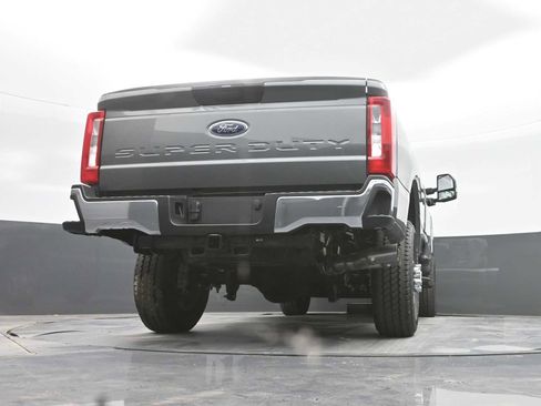 New 2025 Ford F350 XLT image 28