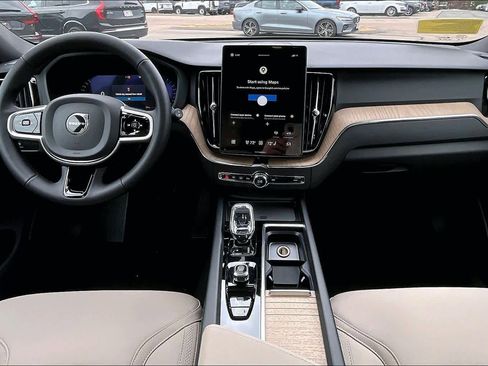 New 2026 Volvo XC60 B5 Plus w/ Protection Package Premier image 7