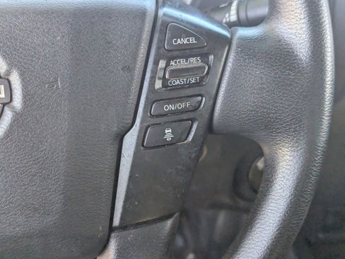 Used 2023 Nissan Frontier S w/ Technology Package image 23