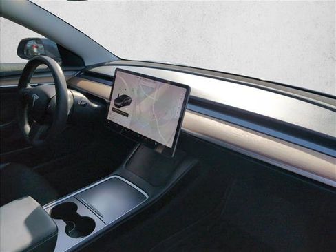 Used 2022 Tesla Model 3 Long Range image 19
