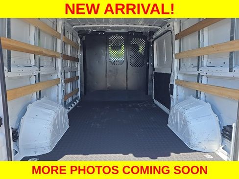 Used 2025 RAM ProMaster 2500 w/ U-Haul Equipment Group FWD image 13