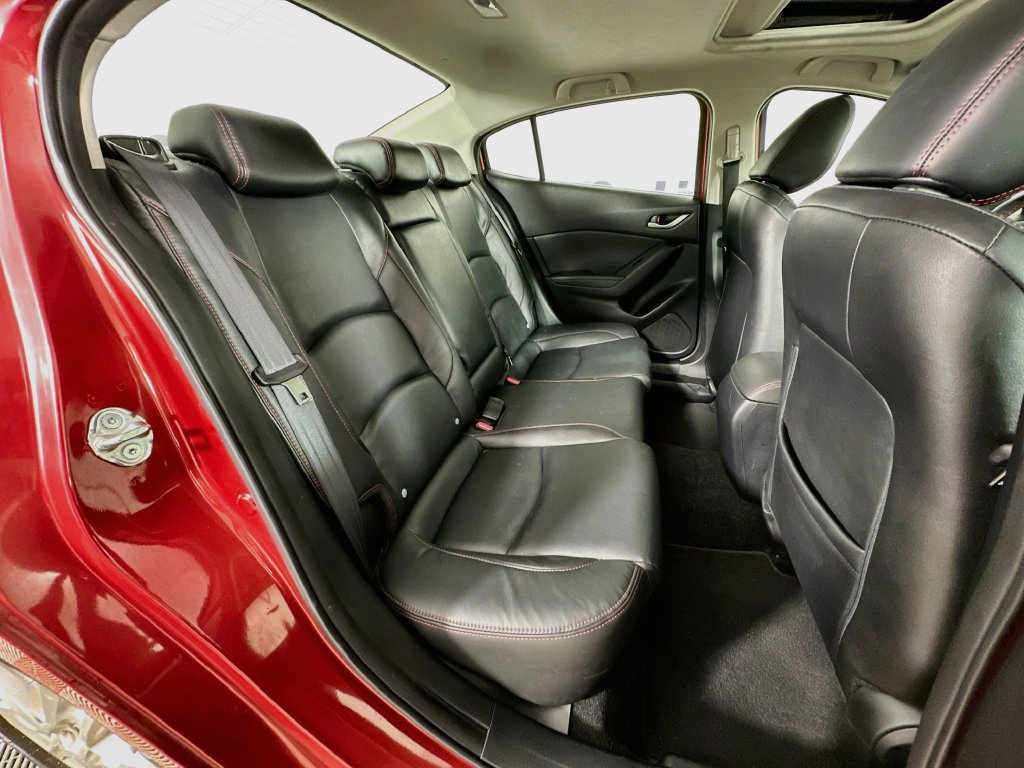Used 2016 MAZDA MAZDA3 i Grand Touring FWD image 30