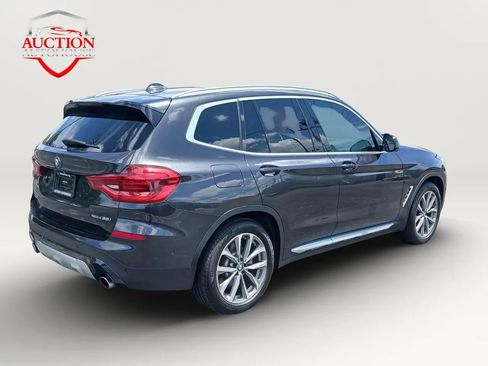Used 2019 BMW X3 sDrive30i w/ Premium Package image 5