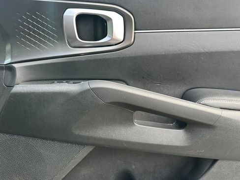 Used 2024 Kia Sorento EX w/ Panoramic Sunroof Package AWD/4WD image 21