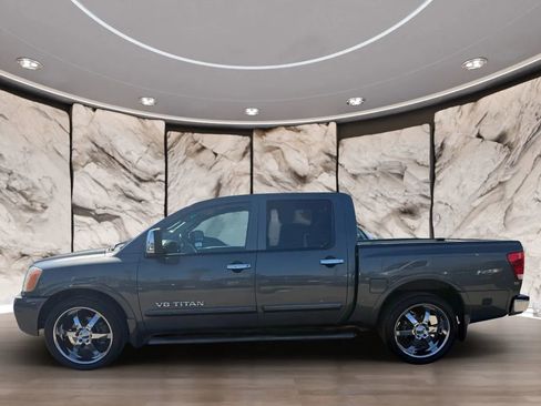 Used 2011 Nissan Titan SL w/ SL Max Utility Pkg image 5
