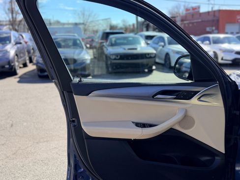 Used 2018 BMW X3 M40i image 17