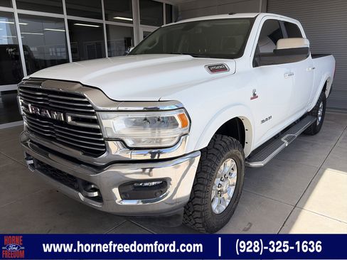 Used 2022 RAM 2500 Laramie AWD/4WD image 1