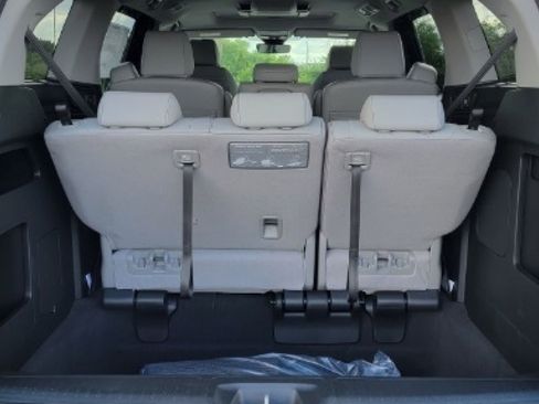 Used 2023 Honda Odyssey Touring image 22