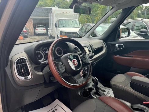 Used 2015 FIAT 500L Trekking image 24