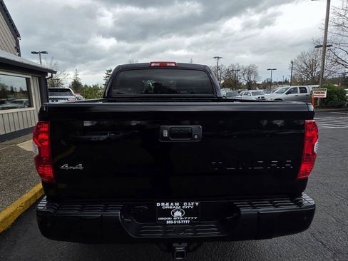 Used 2016 Toyota Tundra Limited w/ Limited Premium Package AWD/4WD image 6