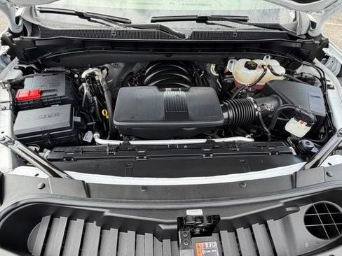 Used 2024 Chevrolet Tahoe High Country RWD image 11