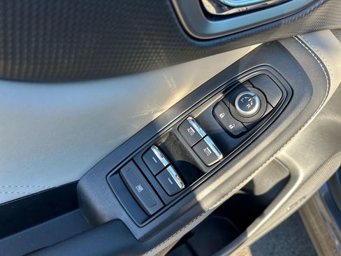Used 2023 Subaru Forester Limited image 23
