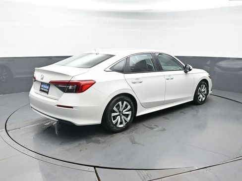 Certified 2023 Honda Civic LX image 6