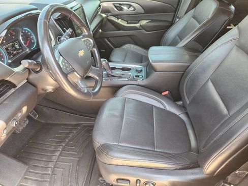 Used 2018 Chevrolet Traverse Premier w/ Redline Edition FWD image 16