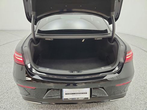 Used 2022 Mercedes-Benz E 450 Coupe image 28