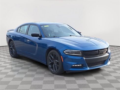 Used 2023 Dodge Charger SXT w/ Plus Group image 7