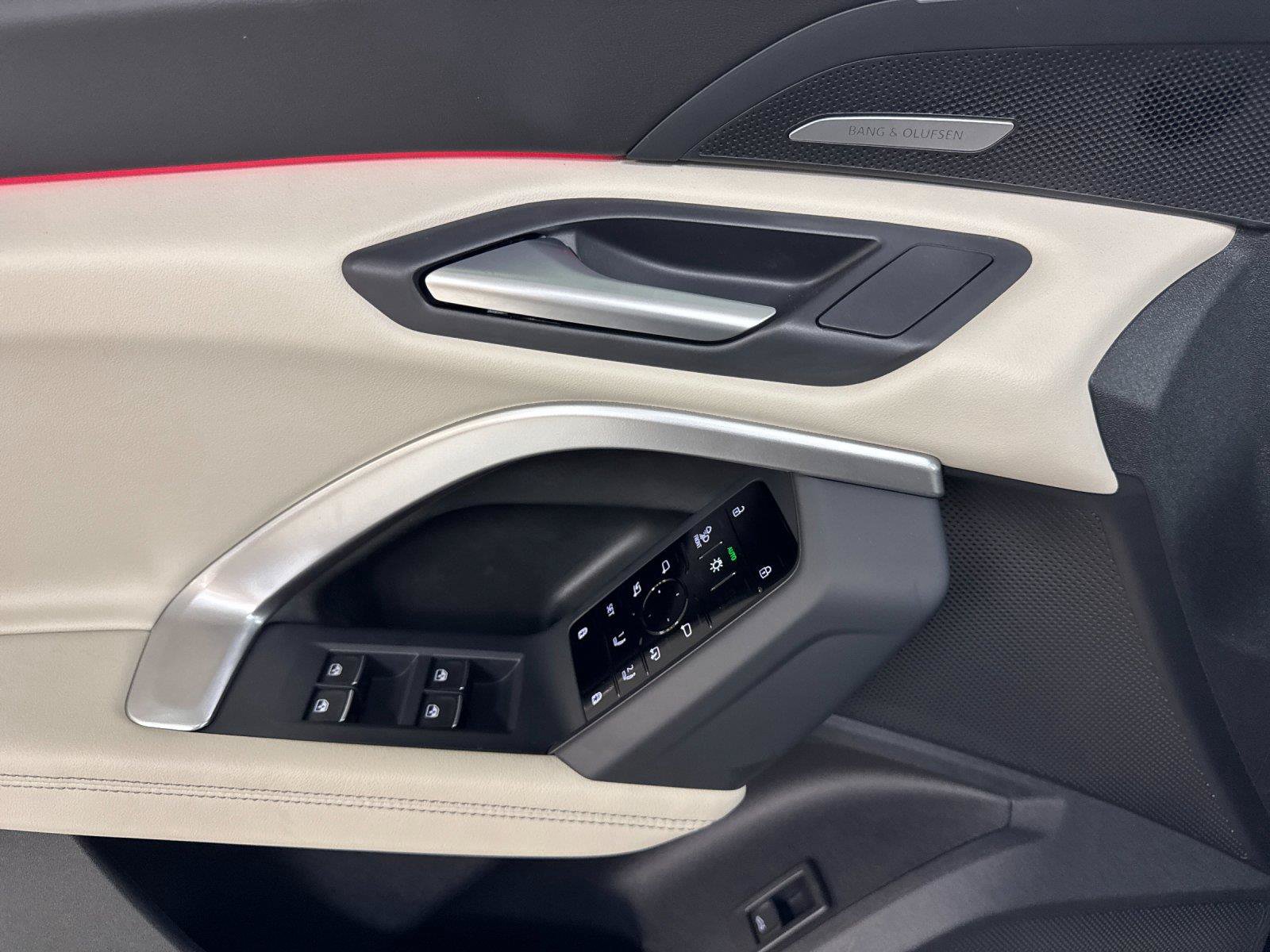 New 2026 Audi Q5 Premium Plus AWD/4WD image 10