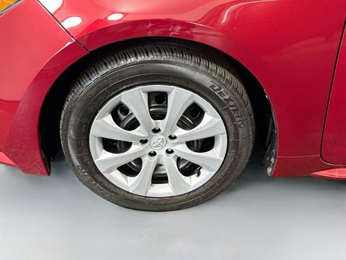 Used 2023 Toyota Corolla LE FWD image 37