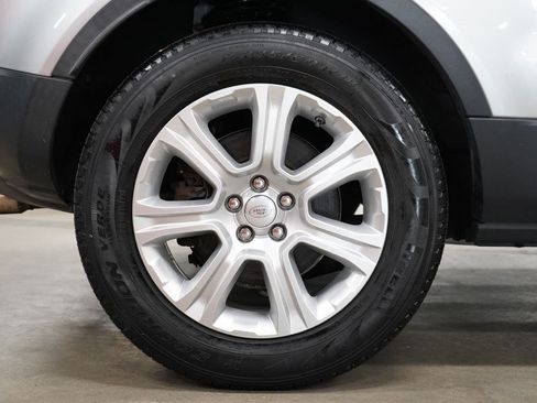 Used 2017 Land Rover Range Rover Evoque SE AWD/4WD image 35