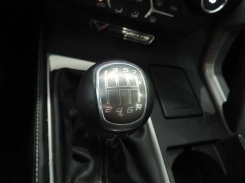 Used 2015 Chevrolet Corvette Stingray Coupe RWD image 24