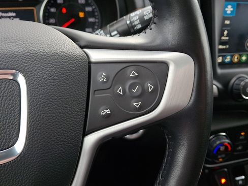 Used 2021 GMC Terrain SLT image 20