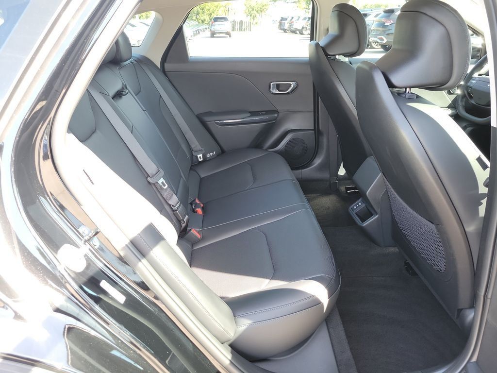 New 2026 Kia K4 EX FWD image 12