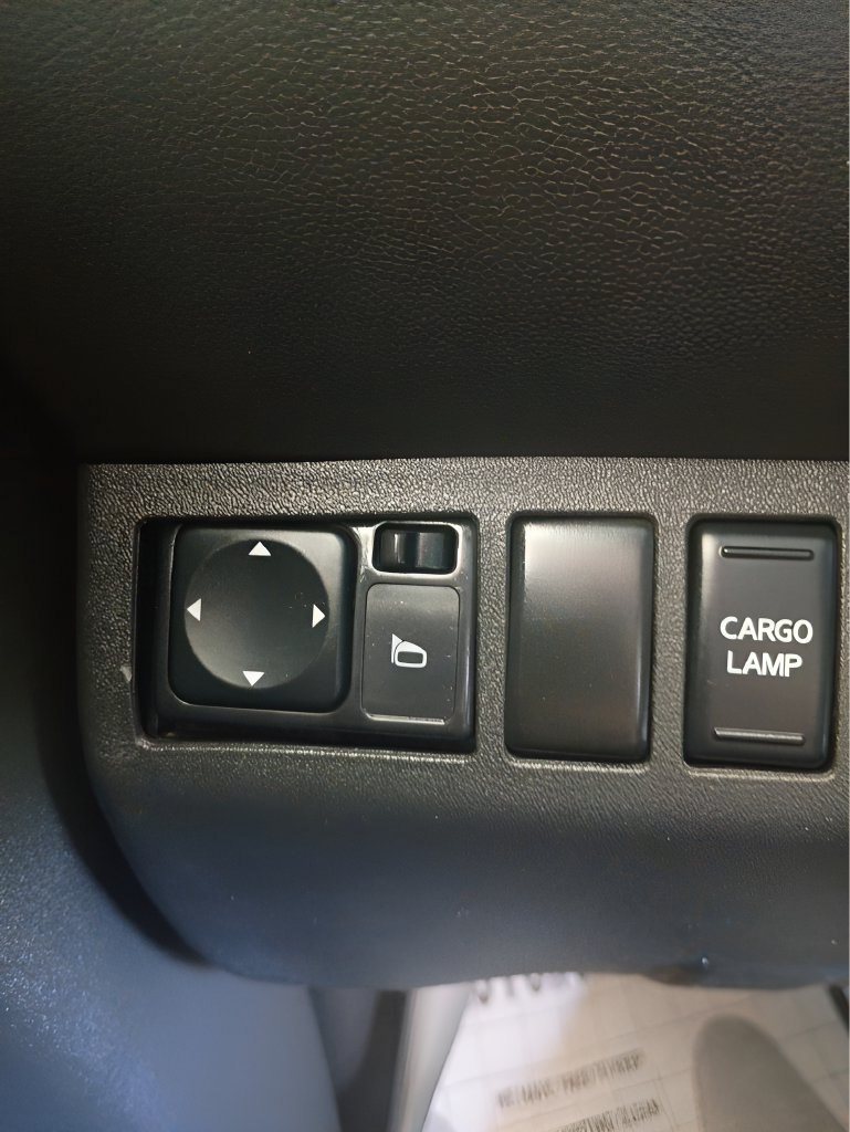 Used 2019 Nissan Frontier SV w/ Value Truck Package RWD image 14