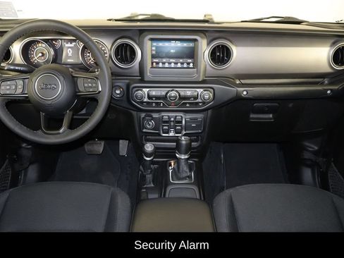Used 2023 Jeep Gladiator Sport AWD/4WD image 14