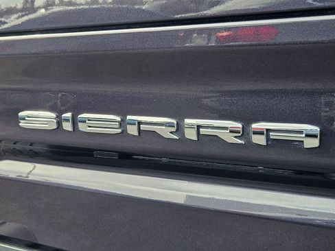 Used 2023 GMC Sierra 1500 AT4 AWD/4WD image 27