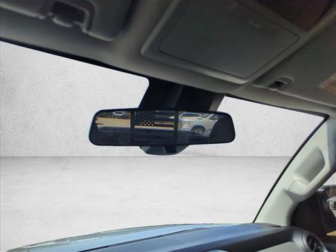 Used 2022 Toyota Tacoma SR5 image 11