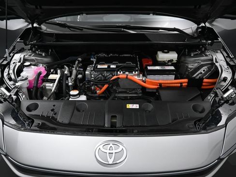 Used 2023 Toyota bZ4X AWD w/ Weather Package image 37