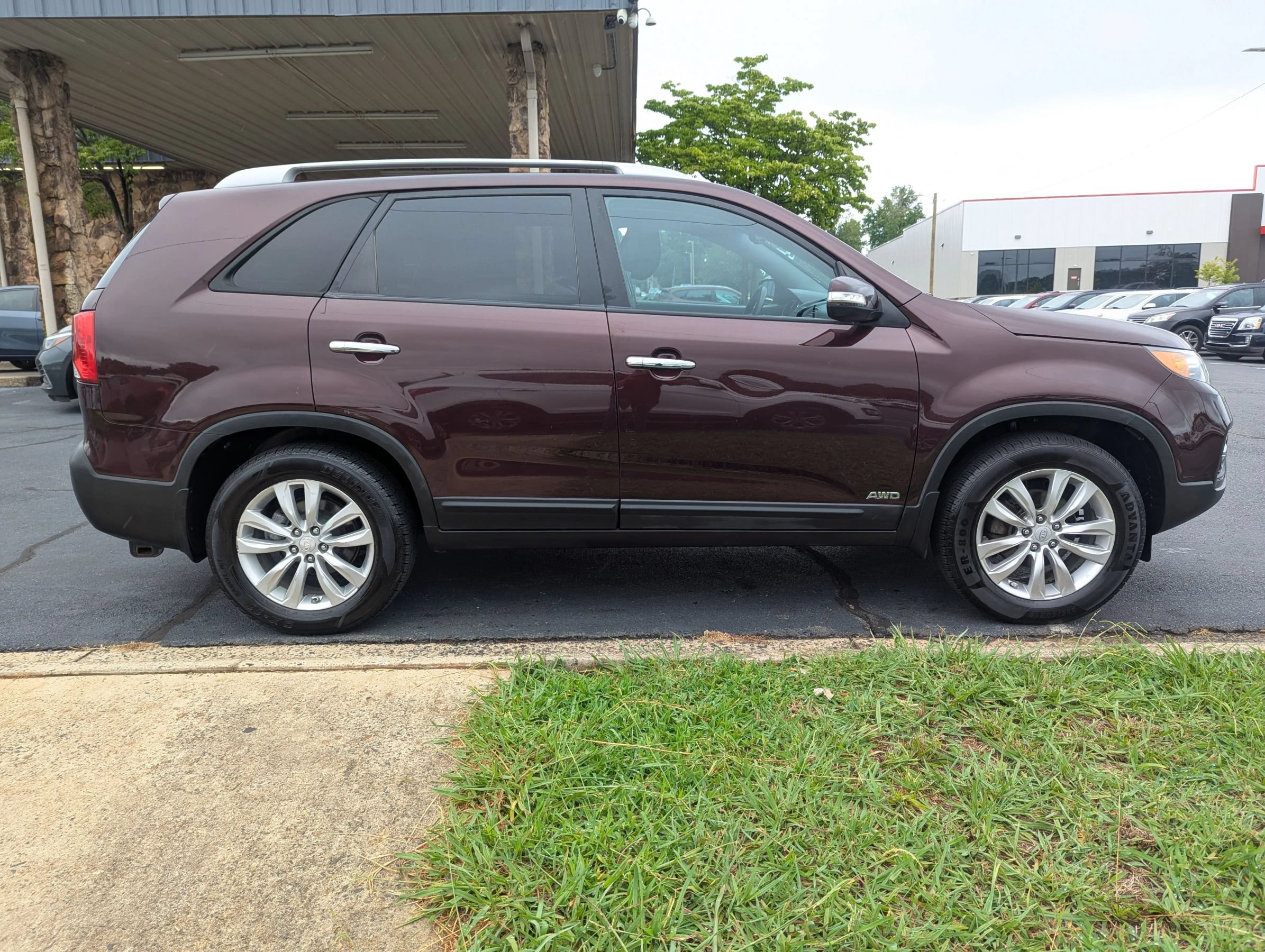 Used 2011 Kia Sorento LX w/ Convenience Pkg AWD/4WD image 8