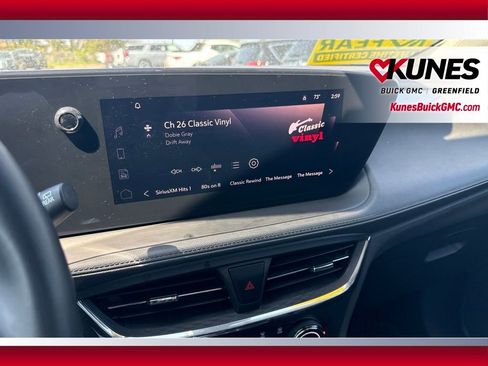 Used 2025 Buick Encore GX Preferred AWD/4WD image 26