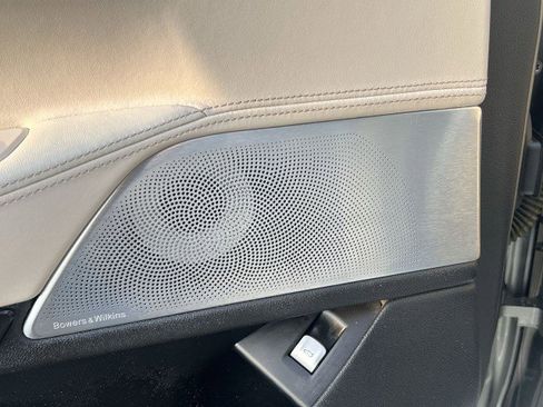 Used 2020 BMW 745e xDrive image 25