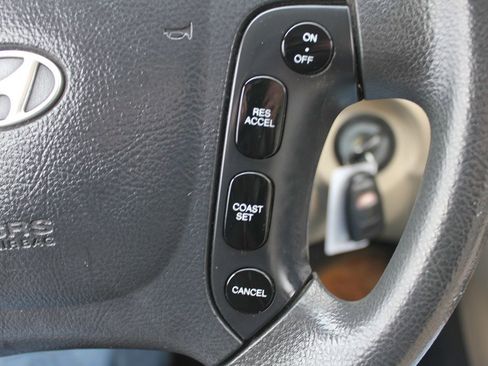 Used 2008 Hyundai Santa Fe GLS image 14