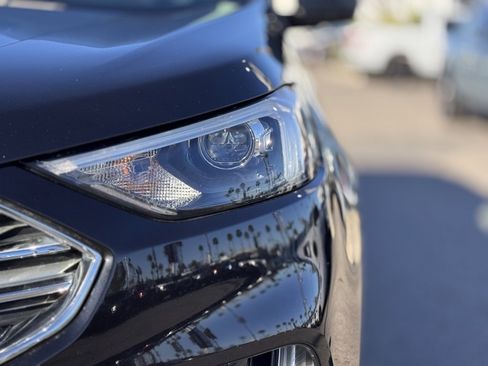 Certified 2022 Ford Edge SEL w/ Convenience Package image 8