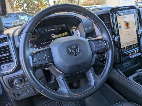 Used 2023 RAM 1500 Limited image 14