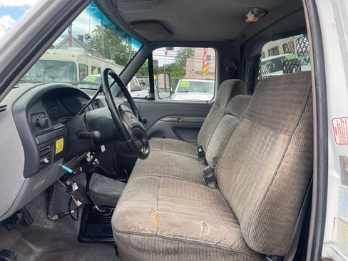 Used 1995 Ford F350 4x4 Regular Cab image 10