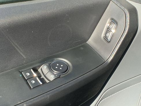 New 2026 Ford F250 XL w/ XL Chrome Package image 19