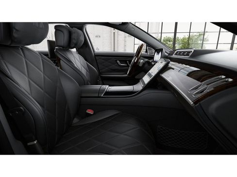 New 2026 Mercedes-Benz Maybach S 580 4MATIC image 4