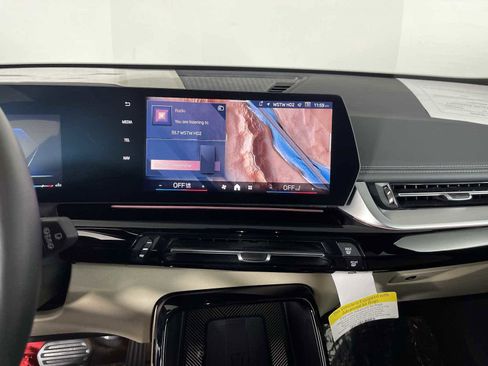 Used 2024 BMW X1 xDrive28i w/ Convenience Package image 18