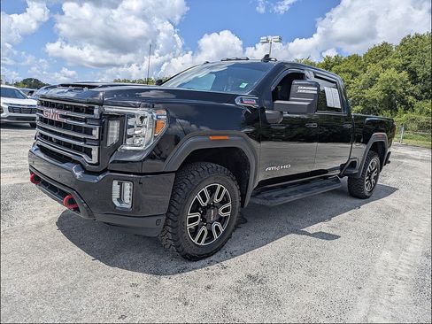 Used 2021 GMC Sierra 2500 AT4 w/ AT4 Preferred Package AWD/4WD image 8
